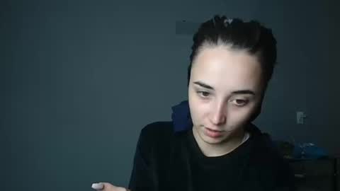 Snapshot of olivia_oliv chatting on October 16, 6:21 pm Olivia online show from October 16, 6:21 pm