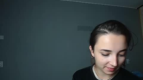 Snapshot of olivia_oliv chatting on September 22, 3:54 pm Olivia online show from September 22, 3:54 pm