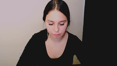 Olivia online show from September 20, 3:49 am