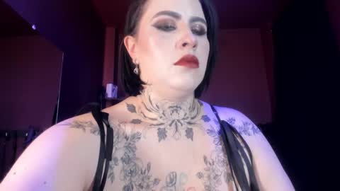   online show from January 31, 1:34 pm