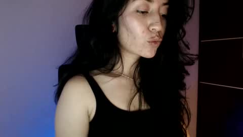 Snapshot of oliviaaa__ chatting on September 12, 9:00 pm oliviaaa__ online show from September 12, 9:00 pm