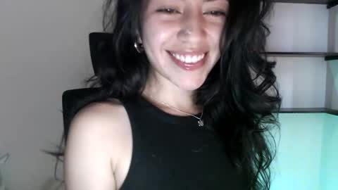 Snapshot of oliviaaa__ chatting on September 15, 10:50 pm oliviaaa__ online show from September 15, 10:50 pm