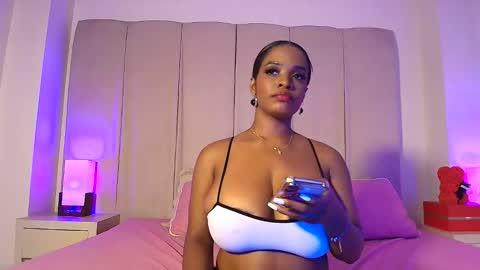 My name is olivia but can you call me Oli online show from October 20, 9:29 pm