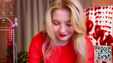 Snapshot of oliviabr0wn chatting on February 15, 2:15 am Olivia online show from February 15, 2:15 am