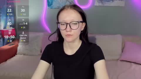 OliviaGorgeous online show from June 14, 7:09 am