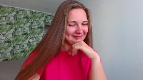 Snapshot of oliviashiny chatting on September 9, 4:34 am Olivia online show from September 9, 4:34 am