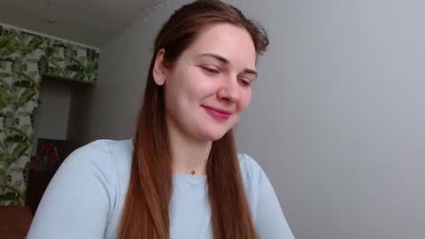 Snapshot of oliviashiny chatting on February 24, 5:30 am Olivia online show from February 24, 5:30 am