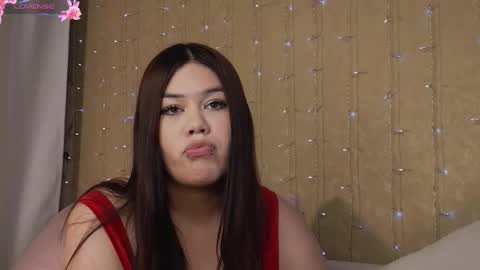 Snapshot of olivka_bbb chatting on October 29, 6:40 am Diana Support me subscribe and thumbs up online show from October 29, 6:40 am