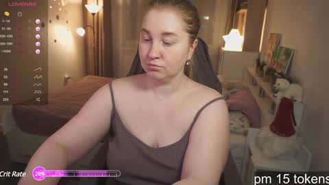Snapshot of ollydoll chatting on January 27, 8:17 pm OllyDoll online show from January 27, 8:17 pm