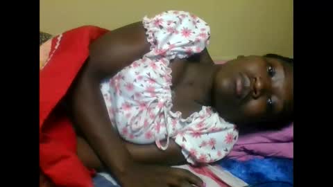 Snapshot of olwami3 chatting on October 30, 10:00 pm olwami3 online show from October 30, 10:00 pm