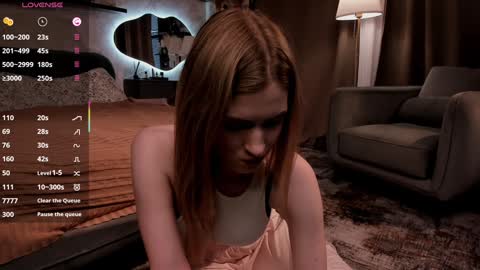 Snapshot of one_1ove chatting on October 21, 7:12 am Ana online show from October 21, 7:12 am