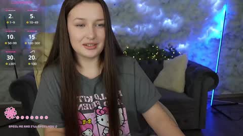 L A Y A online show from January 18, 5:15 pm