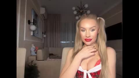 onesweet_baby online show from January 28, 9:19 pm