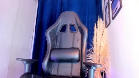 misssaray official online show from January 11, 10:26 pm