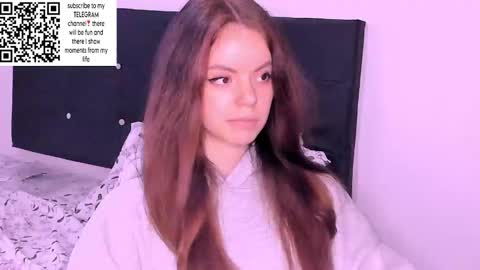 Snapshot of only_sarah1 chatting on February 7, 10:41 pm only_sarah1 online show from February 7, 10:41 pm