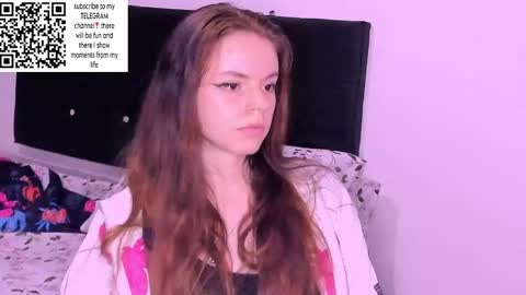 Snapshot of only_sarah1 chatting on February 20, 11:32 pm only_sarah1 online show from February 20, 11:32 pm