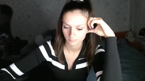 Amalia online show from September 19, 6:18 pm