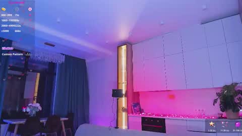 Amelia online show from November 7, 5:29 pm