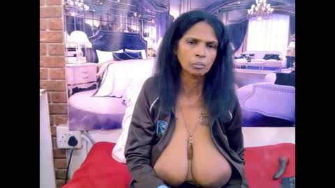 onlysexyva online show from July 13, 8:04 am