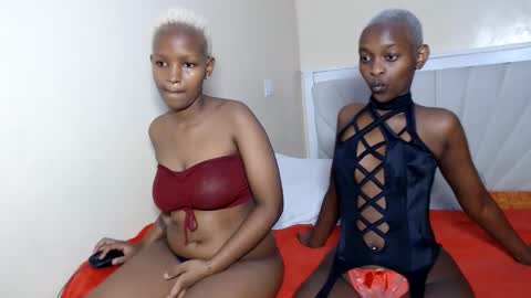 opulent_vixen online show from June 7, 9:32 pm