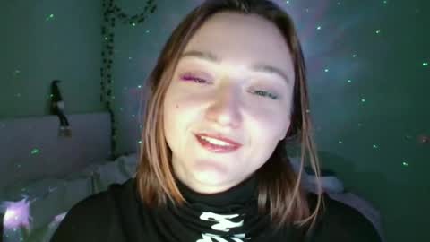 Melani  online show from January 7, 3:37 pm