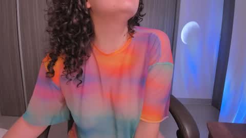 Snapshot of orchide_ chatting on February 25, 11:48 pm Claire online show from February 25, 11:48 pm