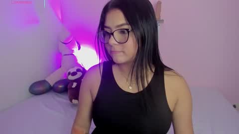 Miss Guzman  online show from November 11, 11:57 pm