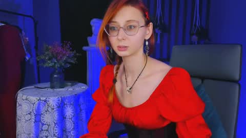 Orianna -  Hi Im into geek culture cosplay crafting LARP games. Shall we play DnD online show from December 11, 2:44 pm