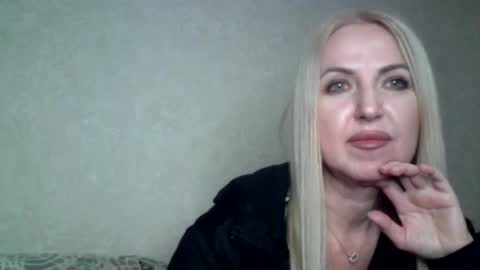 Elis online show from January 24, 3:34 pm