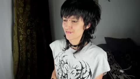 Otto 3 online show from February 25, 5:28 am