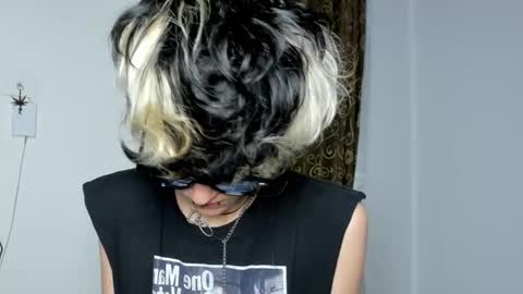 Otto 3 online show from December 28, 7:33 am