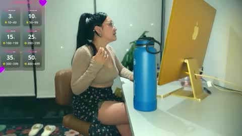 Snapshot of ozhmara chatting on September 17, 1:47 am ozhmara online show from September 17, 1:47 am