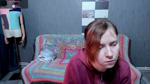 Snapshot of pa1e_pr1ncess chatting on October 1, 8:08 am Ella online show from October 1, 8:08 am