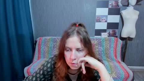 Ella online show from February 16, 7:52 am