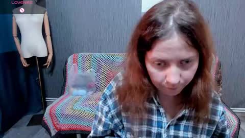 Snapshot of pa1e_pr1ncess chatting on October 7, 8:41 am Ella online show from October 7, 8:41 am