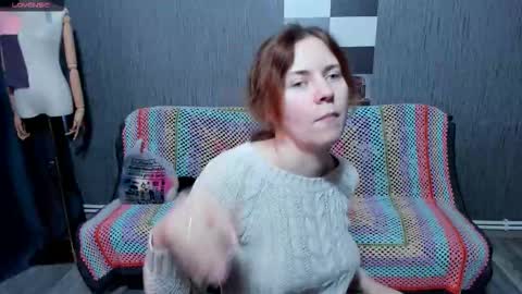 Snapshot of pa1e_pr1ncess chatting on September 24, 10:14 am Ella online show from September 24, 10:14 am