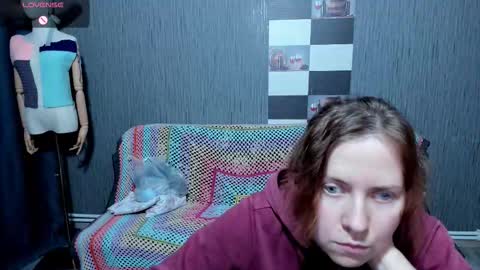 Snapshot of pa1e_pr1ncess chatting on September 28, 2:33 pm Ella online show from September 28, 2:33 pm