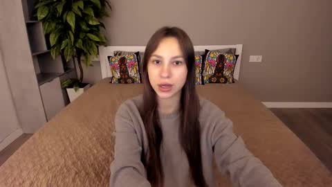 Paige online show from November 24, 6:59 am