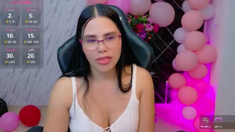 Pam online show from June 11, 6:38 pm