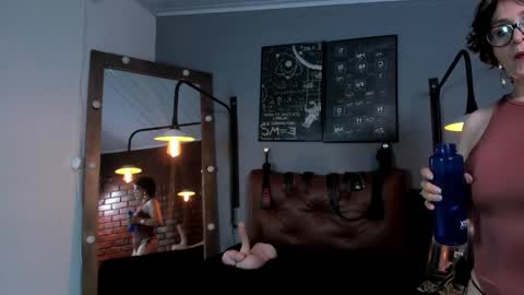 pamela_mature41 online show from February 5, 2:36 am