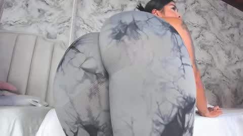 Snapshot of pamela_moreno chatting on October 14, 8:22 pm Pamela online show from October 14, 8:22 pm