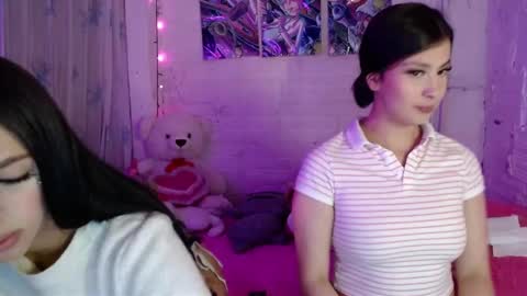 Pamela Reyess online show from February 19, 9:42 am