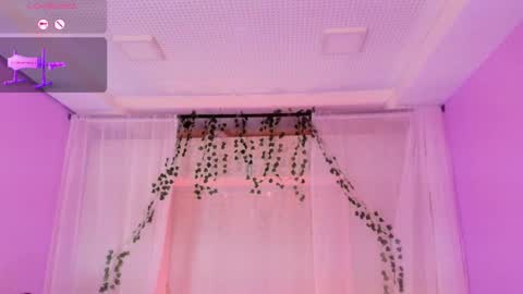  P A M  online show from September 19, 5:06 am