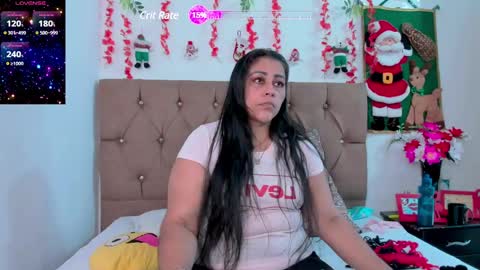 Pamela online show from December 8, 8:15 pm