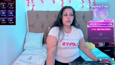Pamela online show from January 7, 7:59 pm