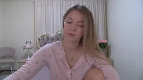 Pamela Blair online show from March 11, 5:33 am