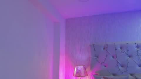 Snapshot of pamelamiler_ chatting on October 14, 11:57 am TELL ME PAMELLA AND GIVE ME A GOOD GRADE ITS IMPORTANT online show from October 14, 11:57 am