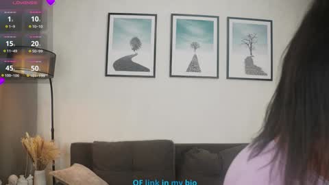 Snapshot of pamelaryant chatting on October 19, 11:18 pm Molly online show from October 19, 11:18 pm