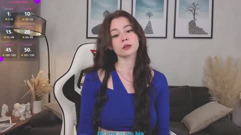 Snapshot of pamelaryant chatting on October 17, 11:30 pm Molly online show from October 17, 11:30 pm