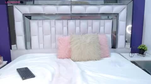 Pamela online show from December 27, 3:42 am